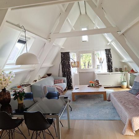 Bed & Bike De Rijp Bed & Breakfast Bagian luar foto